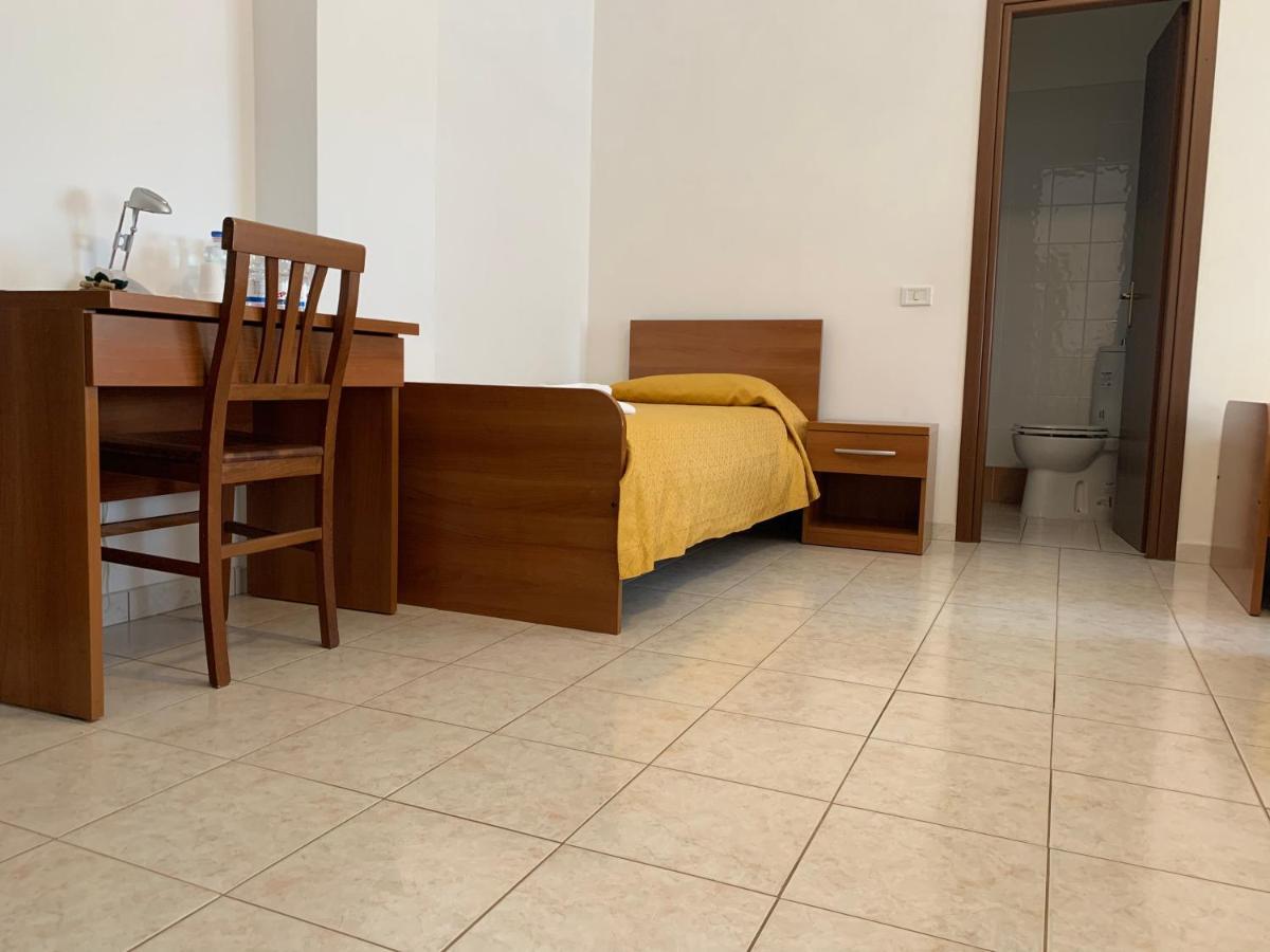 Casa Per Ferie Jpii Dom Polski Roma Eksteriør bilde